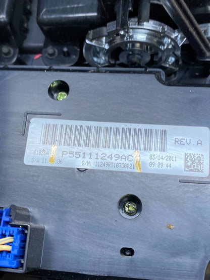 2011-2016 Dodge Grand Caravan Temperature Climate Control AC Heater AC6611 DG5