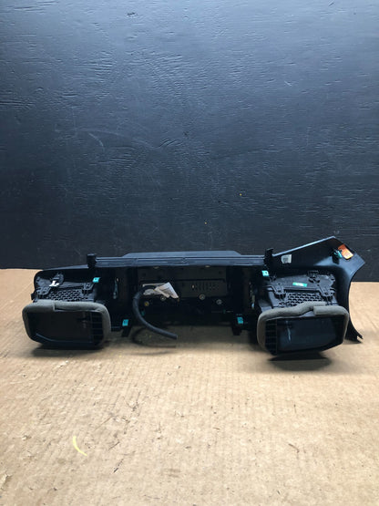 2020 to 2023 Ford Explorer Console Radio Display Screen Air Vents F9608 DG14
