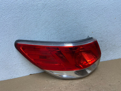 2013 to 2016 Nissan Pathfinder Left Driver Lh Side Tail light AF8113 DW0
