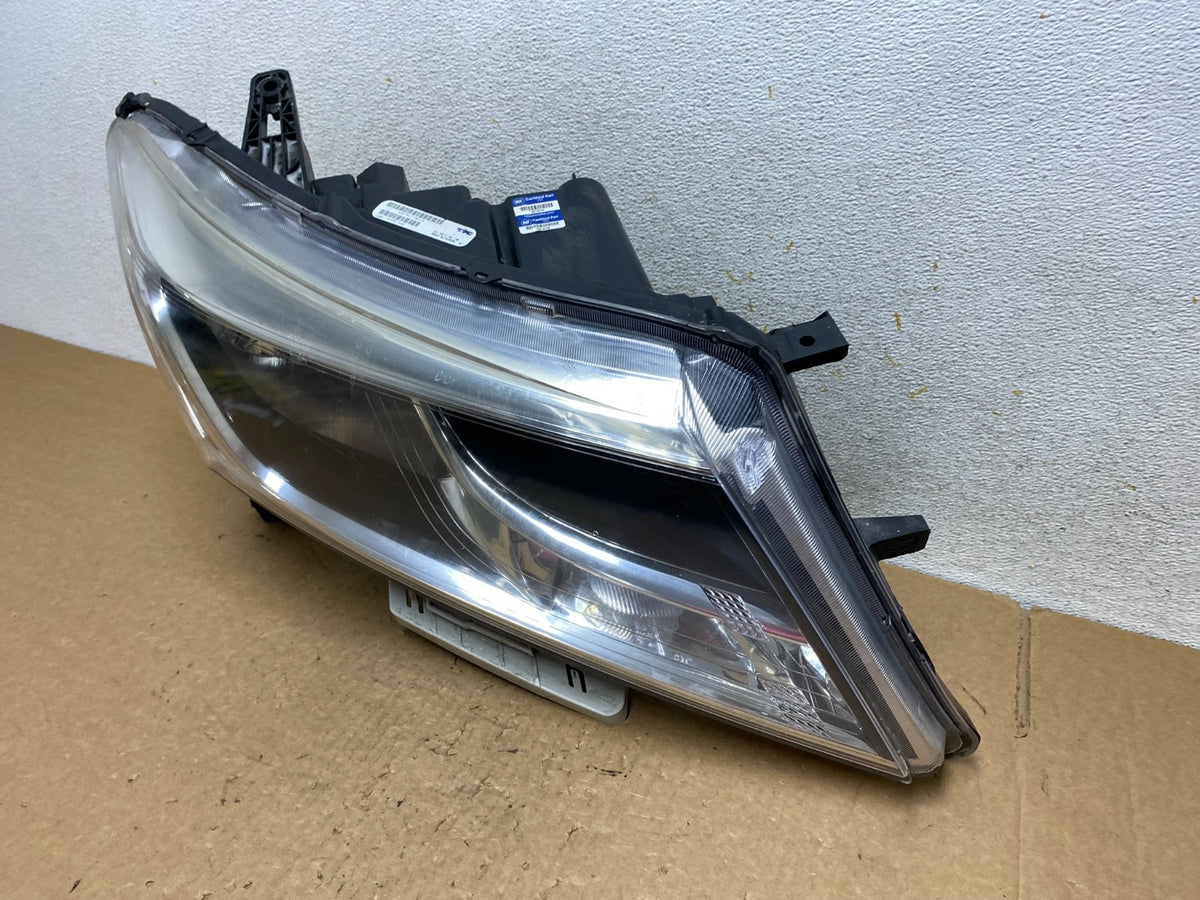 2013 to 2016 Nissan Pathfinder Right Passenger RH Side Headlight TYC AI3597 DW1