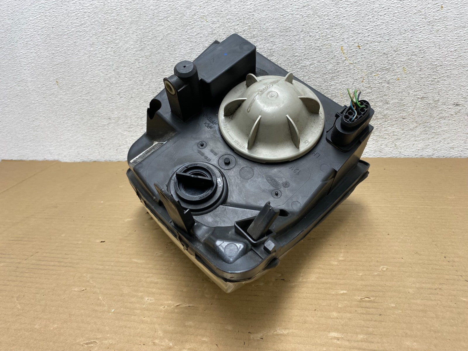 2010 to 2013 Ford Transit Connect Left Driver Side Headlight AG9325 DW9