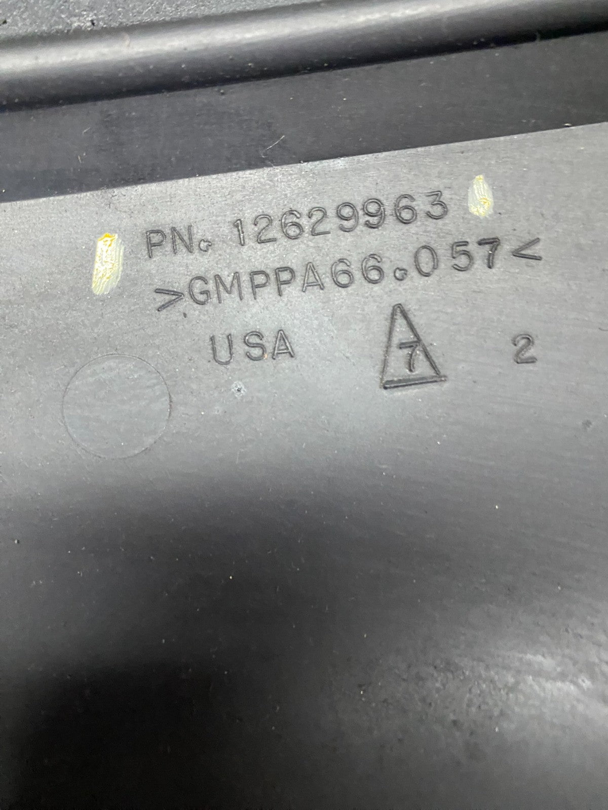 2007 to 2008 GMC Acadia 3.6L VVT Engine Cover Shield OEM s1217 DG8