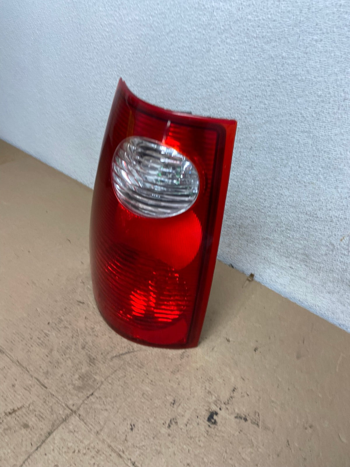 2001-2005 Ford Explorer Sport Trac Left Driver Lh Tail Light DEPO AF5110 LK1