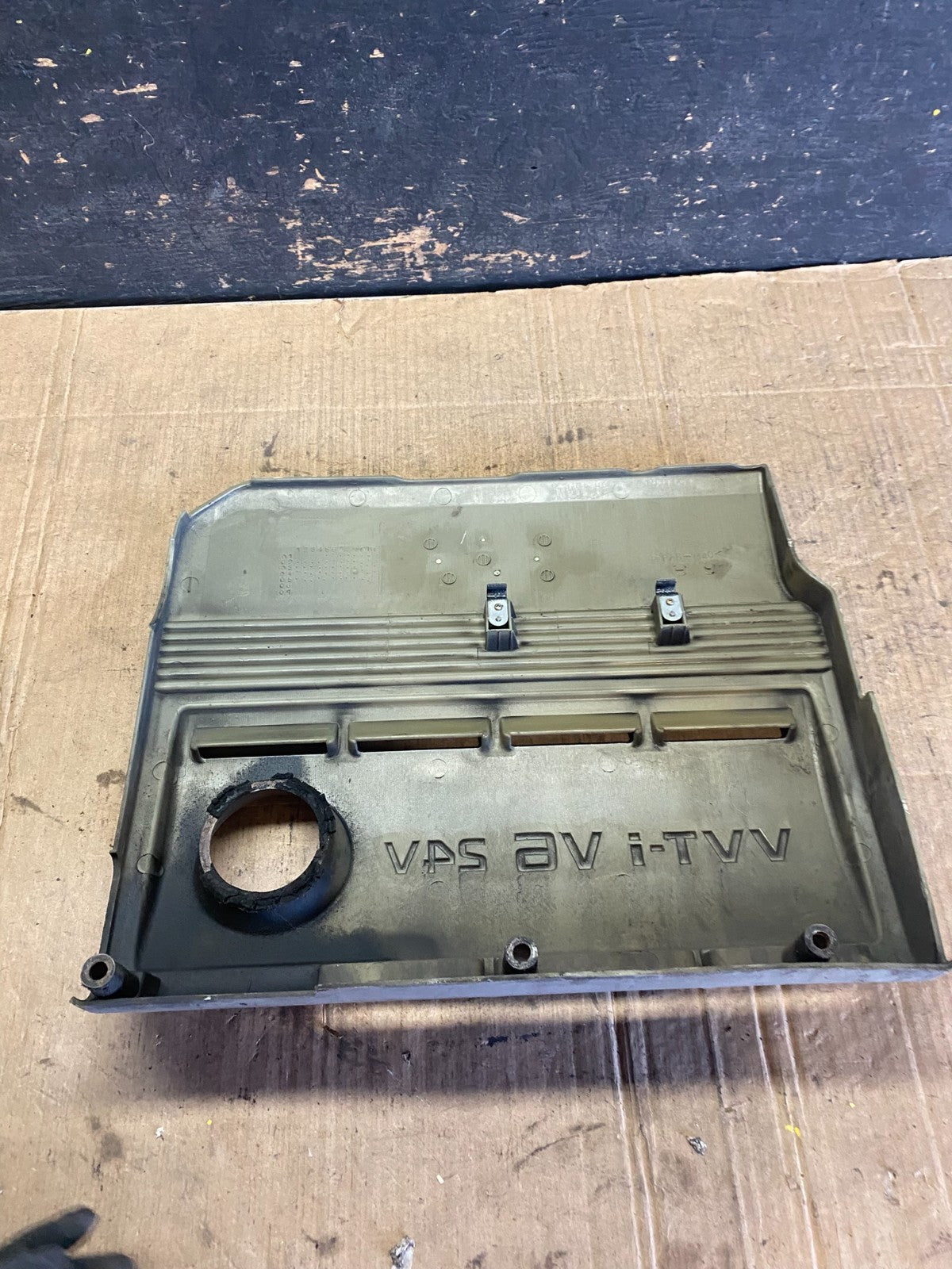 2002 - 2003 Lexus ES300 Engine Motor Cover Trim Panel t6488 DG5