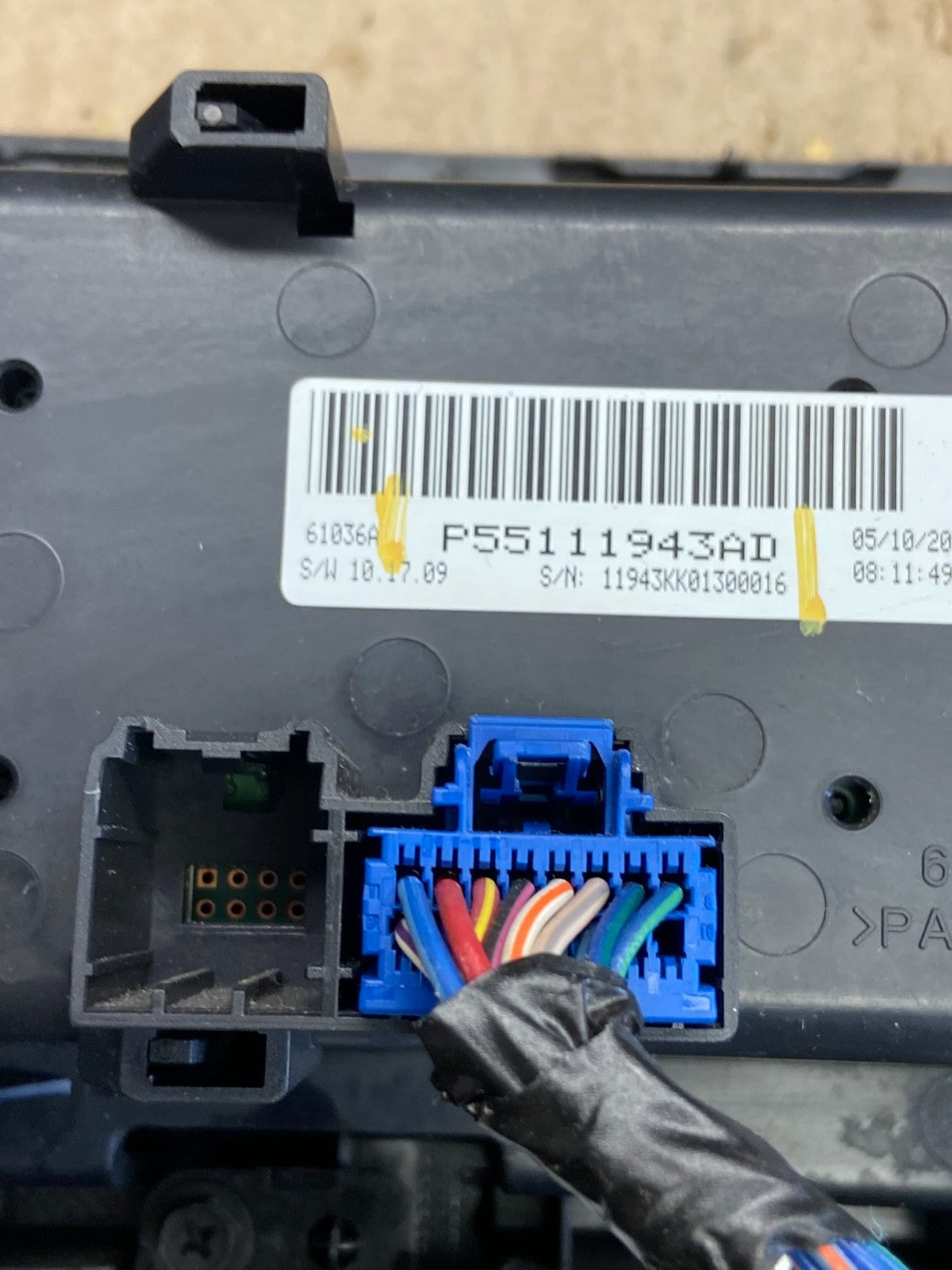 2008 to 2012 Jeep Liberty Dash Climate Temperature Control Radio Bezel AB2055 DG5