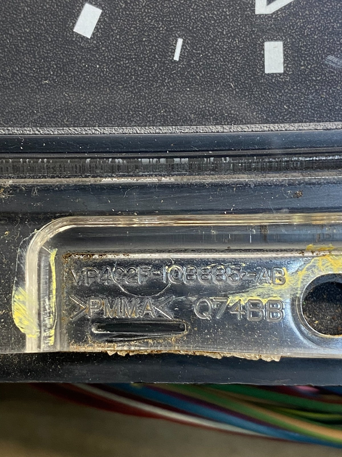 2004–2008 Ford E-150, E-250, E-350 Econoline Speedometer Cluster Gauge AG3924 DW5