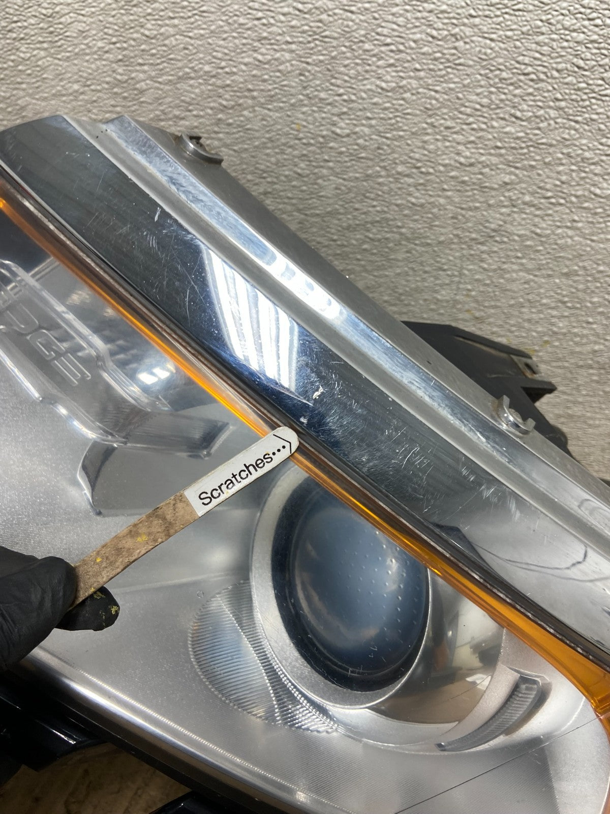 2011 to 2014 Ford Edge Front Left Driver Side Headlight Halogen Oem AA8498 DW3