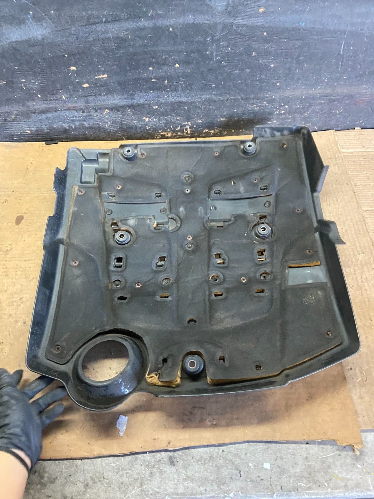 2003 to 2008 Hyundai Tiburon V6 OEM Engine Motor Cover Oem R0310 DG5
