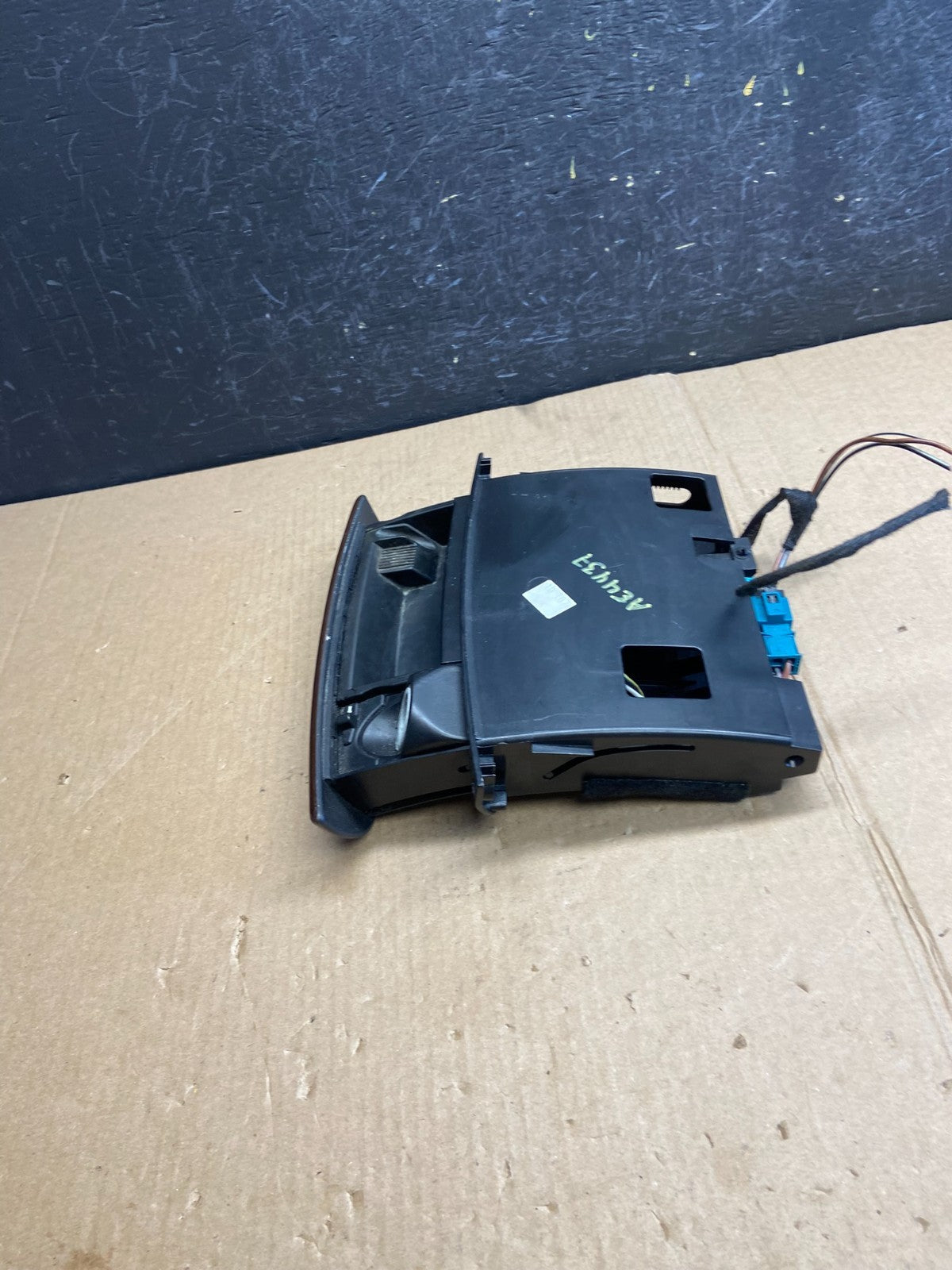 2000-2006 Mercedes S430 S500 Center Console Ash Tray Compartment AE4437 DG2
