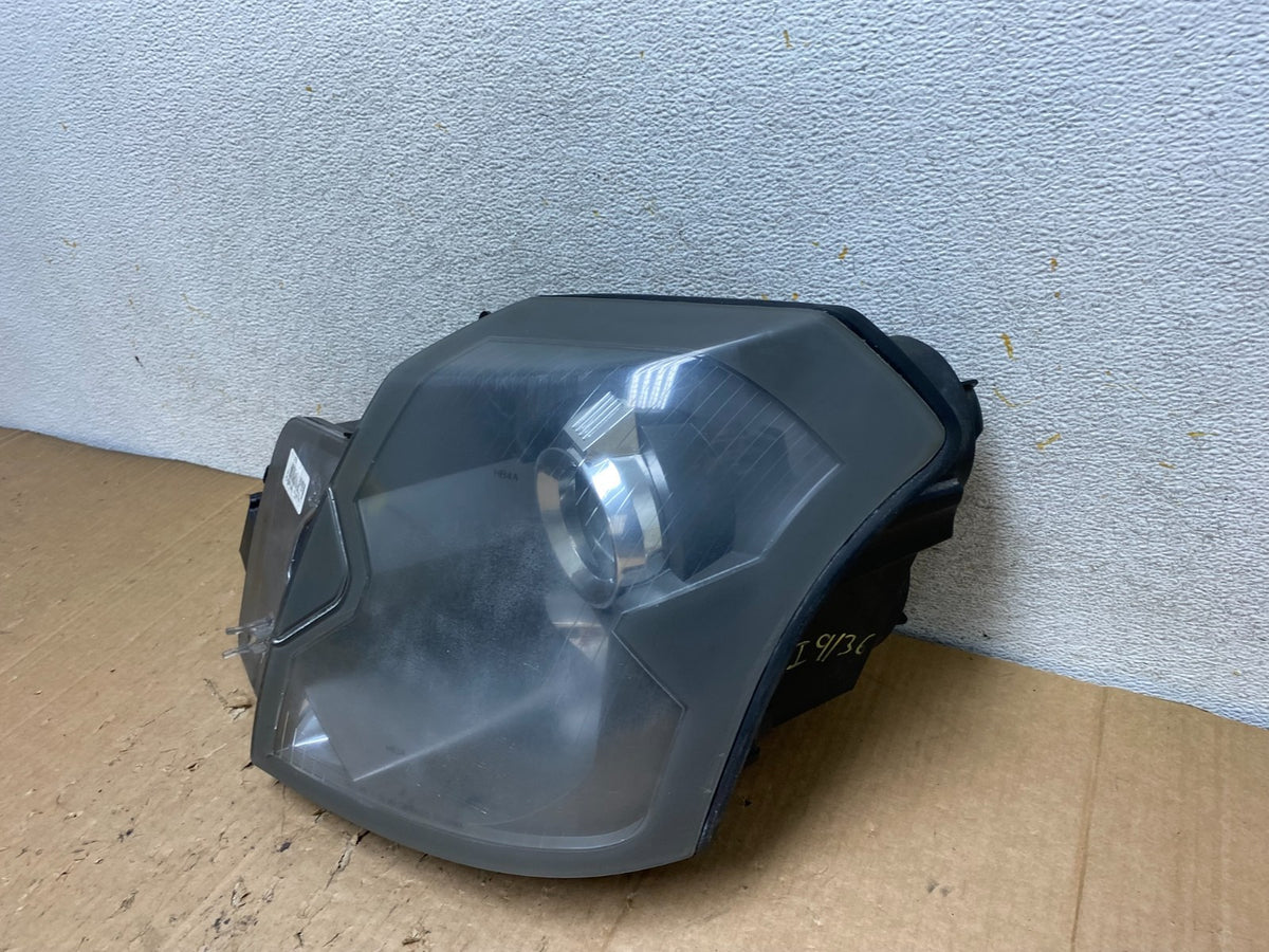 2003 to 2007 Cadillac CTS Left Driver LH Halogen Headlight AI9136 DW1