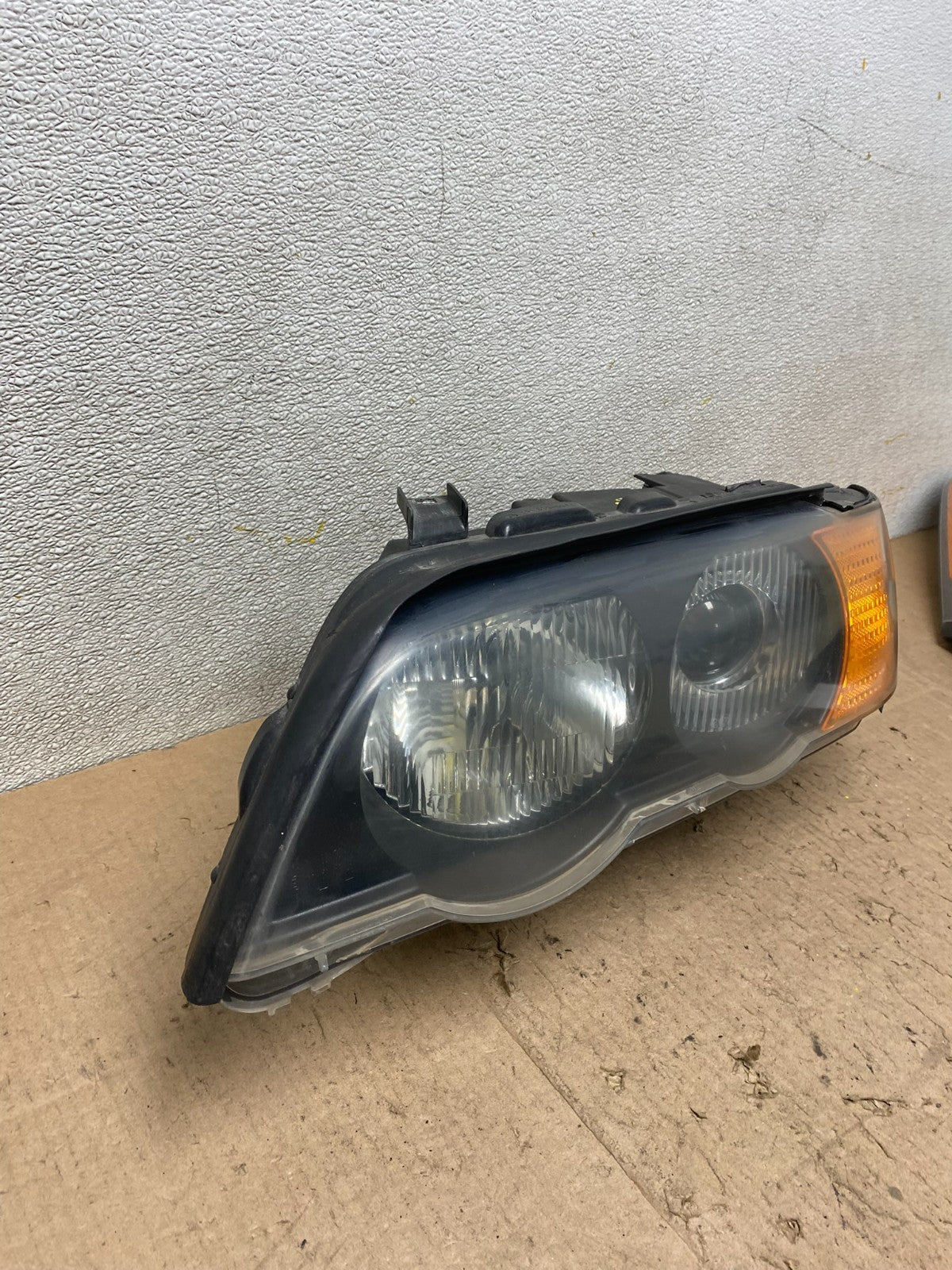 2000-2003 Bmw X5 E53 Headlight Left Driver LH Side Xenon Hid OEM W2729 DW2