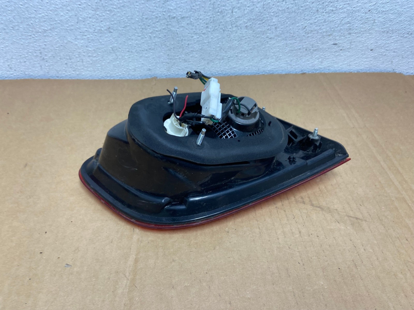 2010 2011 2012 Hyundai Santa Fe Right Passenger RH Tail Light Inner AC7478 LK4