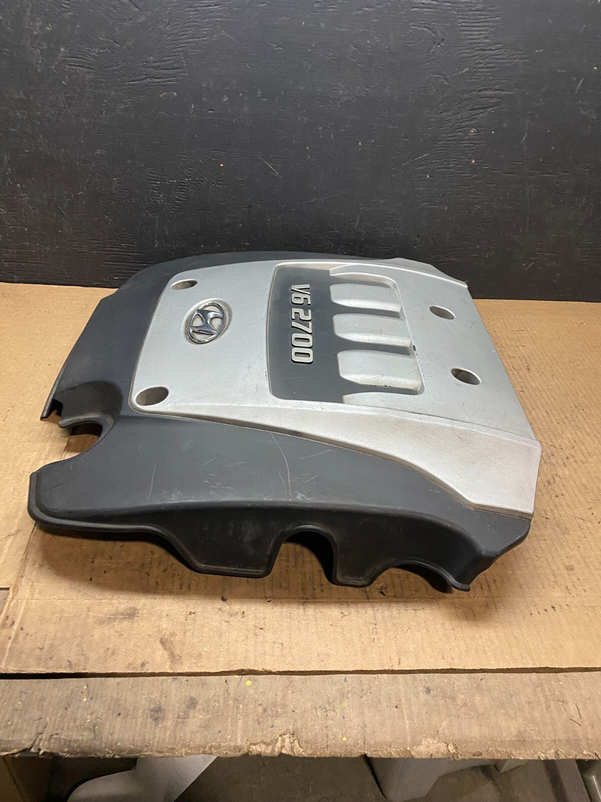 2005-2008 Hyundai Tucson 2.7L Engine Motor Cover 29240-37150 G2848 DG13