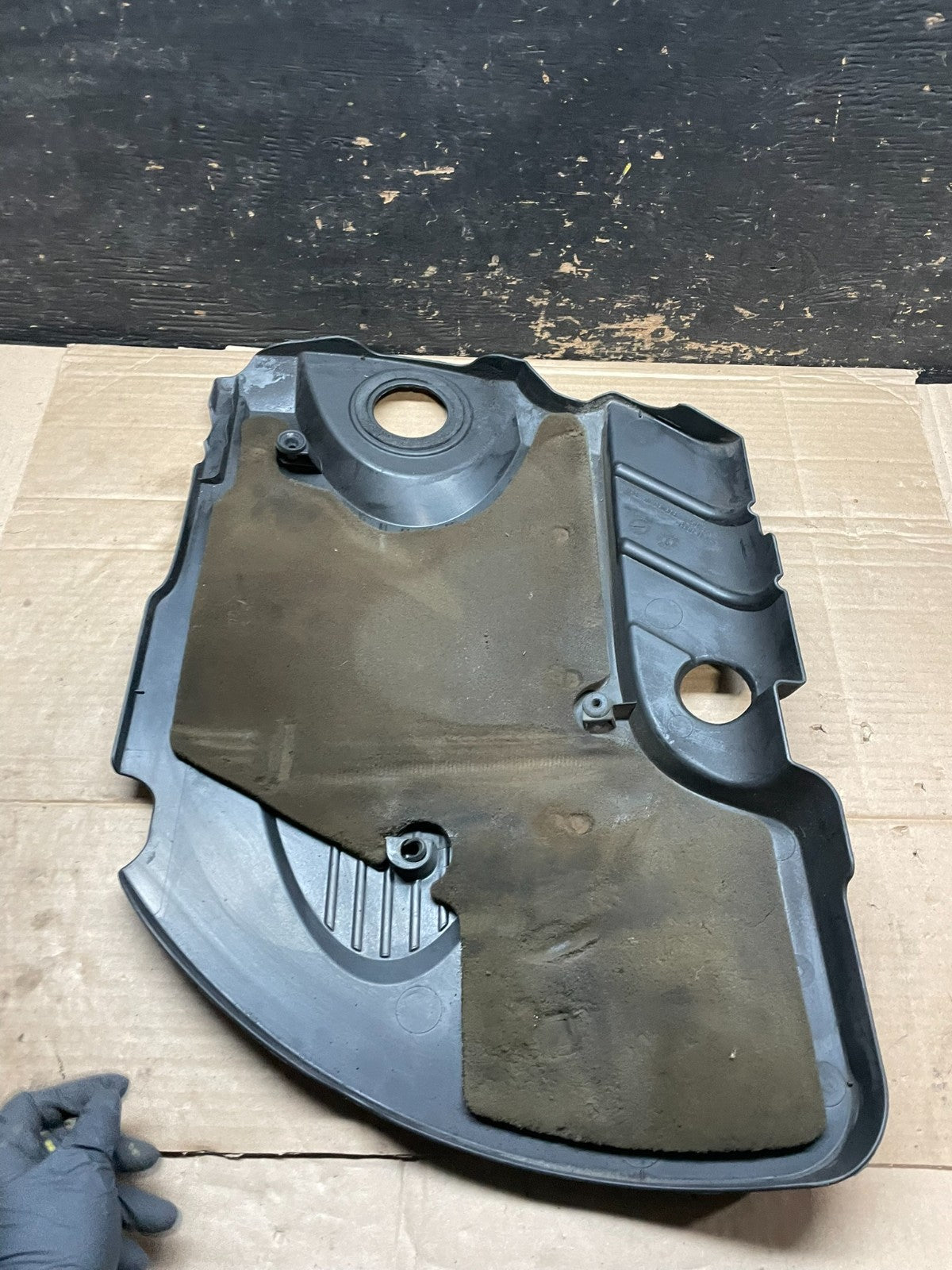 2006 2011 Chevrolet Impala V6 VVT Engine Cover Shield OEM V2790 DG6
