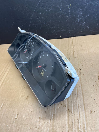 1998 to 2001 Infiniti QX4 Speedometer Instrument Cluster AB89243