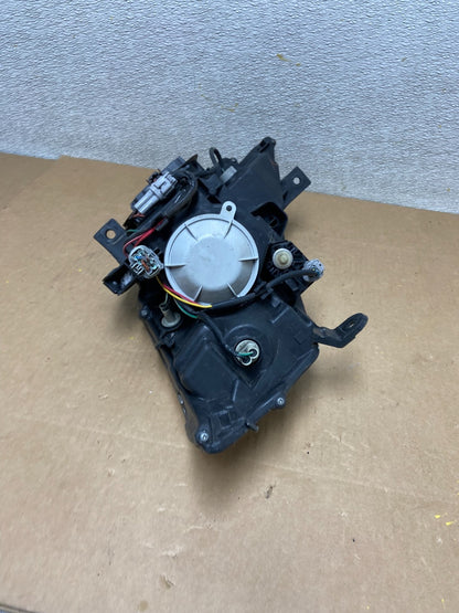 2003 to 2007 Nissan Murano Headlight Xenon HID Right Passenger Oem Z6704 DW6