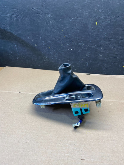 2013 Chevrolet Malibu Center Floor Shifter Trim Bezel J4647 DG4