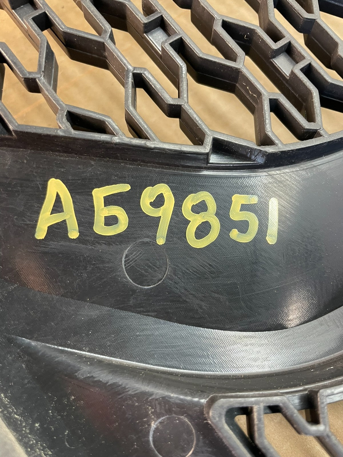 2015 to 2019 Dodge Ram 1500 Rebel Upper Front Grill Grille AG9851 DG4