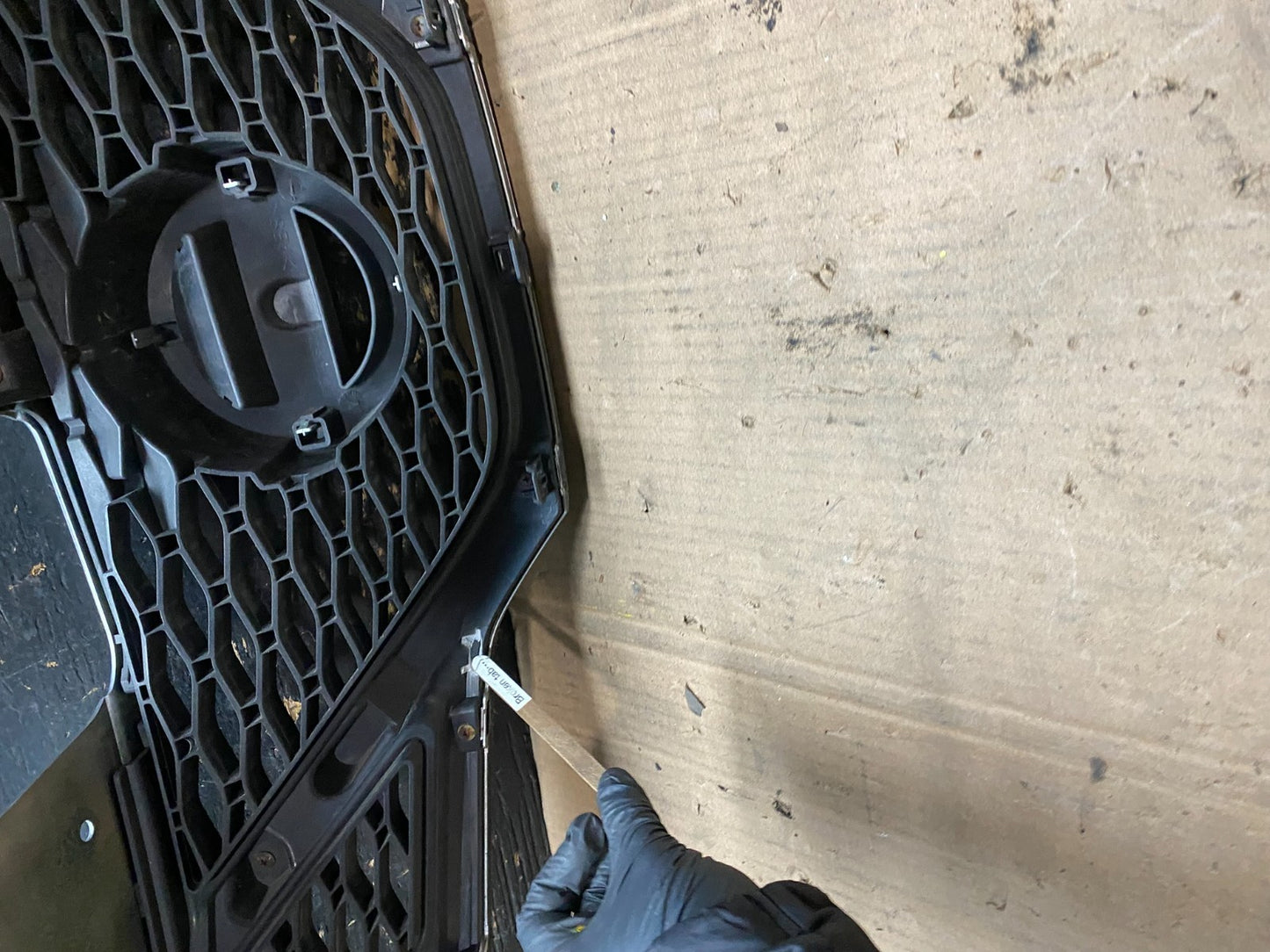 2011 to 2014 Nissan Murano Front Upper Chrome Grill Grille OEM W2243 DG9