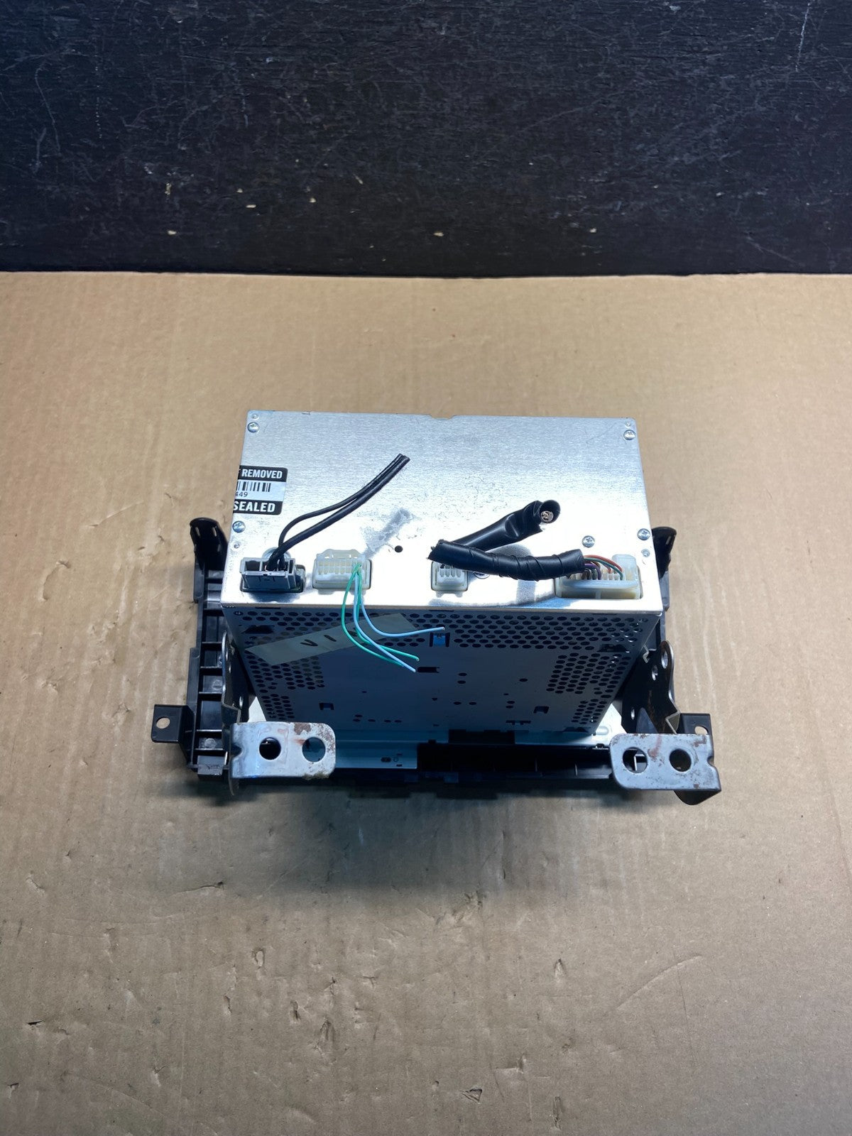 2013 to 2015 Nissan Altima Radio Cd Mp3 Player AUX Port AF9402 DG5