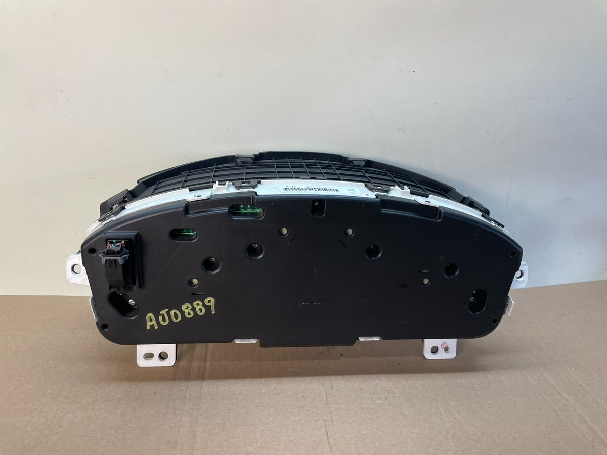 2007 to 2014 Cadillac Escalade Instrument Speedometer Cluster Gauge AJ0889 DW10