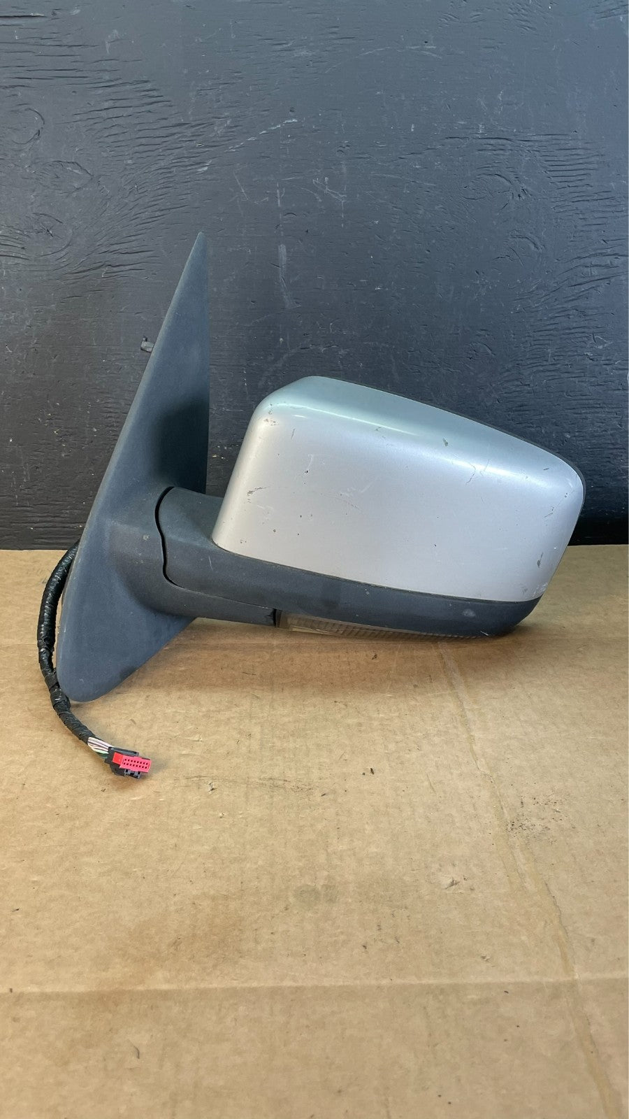 2003 to 2006 Lincoln Navigator Left Driver View Heated Door Mirror ae0902 DG0