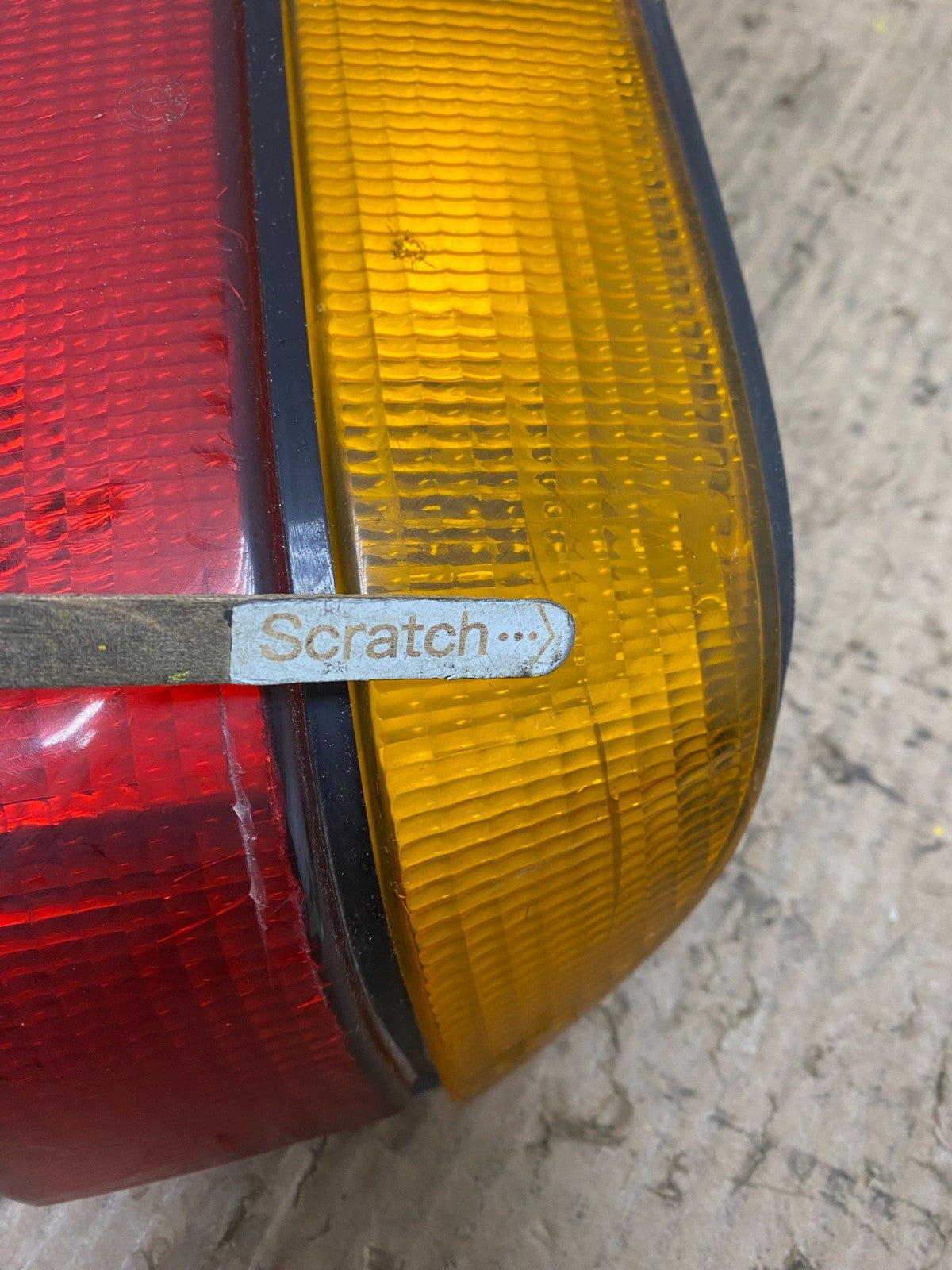 1988 to 1994 Bmw E32 735i 740i  Right Passenger Rh Side Tail Light W7493 DG5