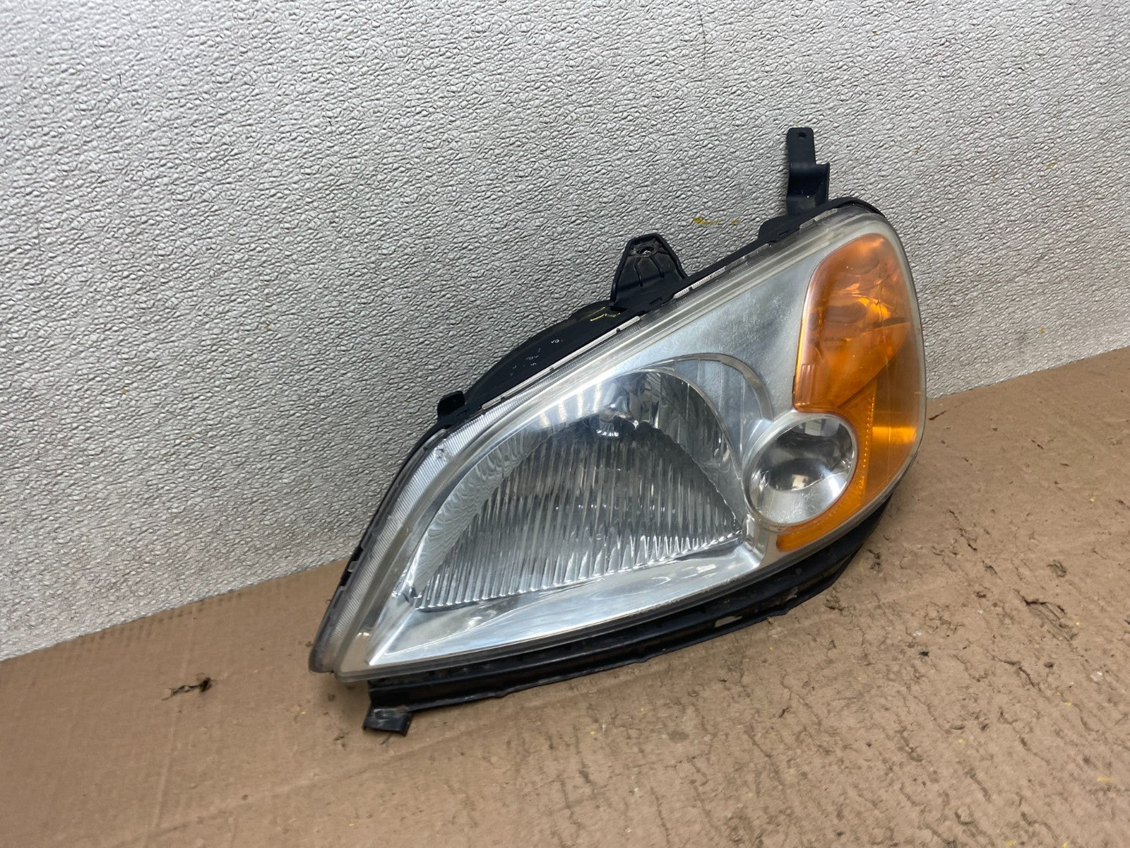 2001 - 2003 Honda Civic Coupe Headlight Halogen Left Driver LH TYC Y4998 DW2