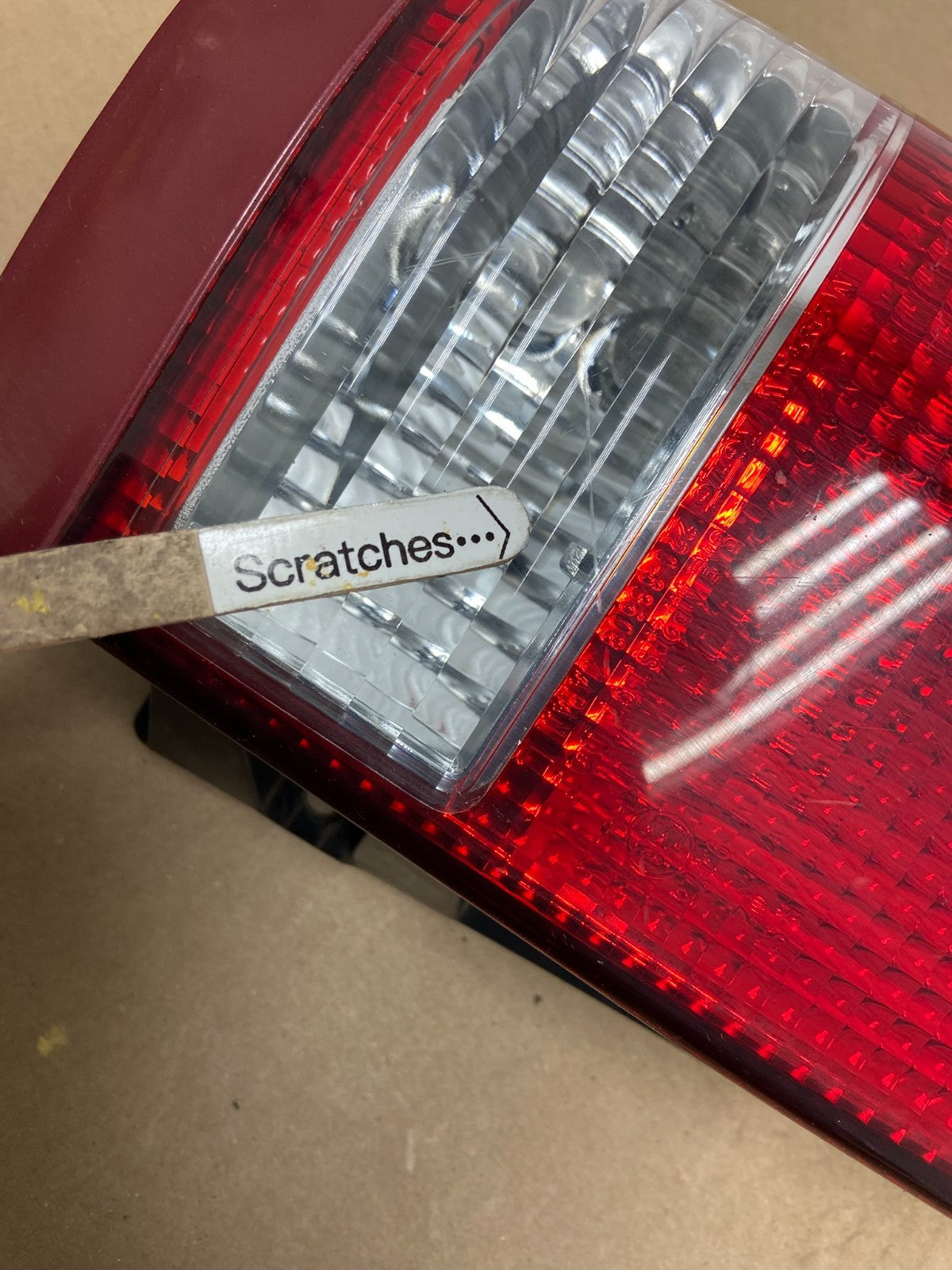 1999 to 2004 Nissan Pathfinder Left Driver Lh Side Tail light AB6329 DW3