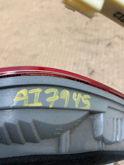 2007 2008 2009 Toyota Camry Right Passenger Rh Tail Light Inner AI7945 LK6