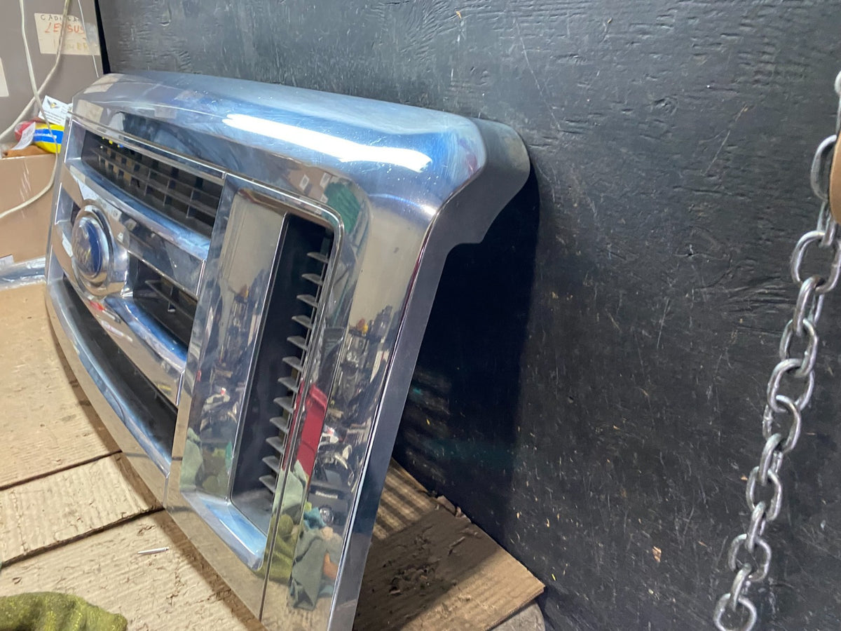 2008 to 2014 Ford Econoline E150 E250 Front Upper Chrome Grill Grille w6056 DG1