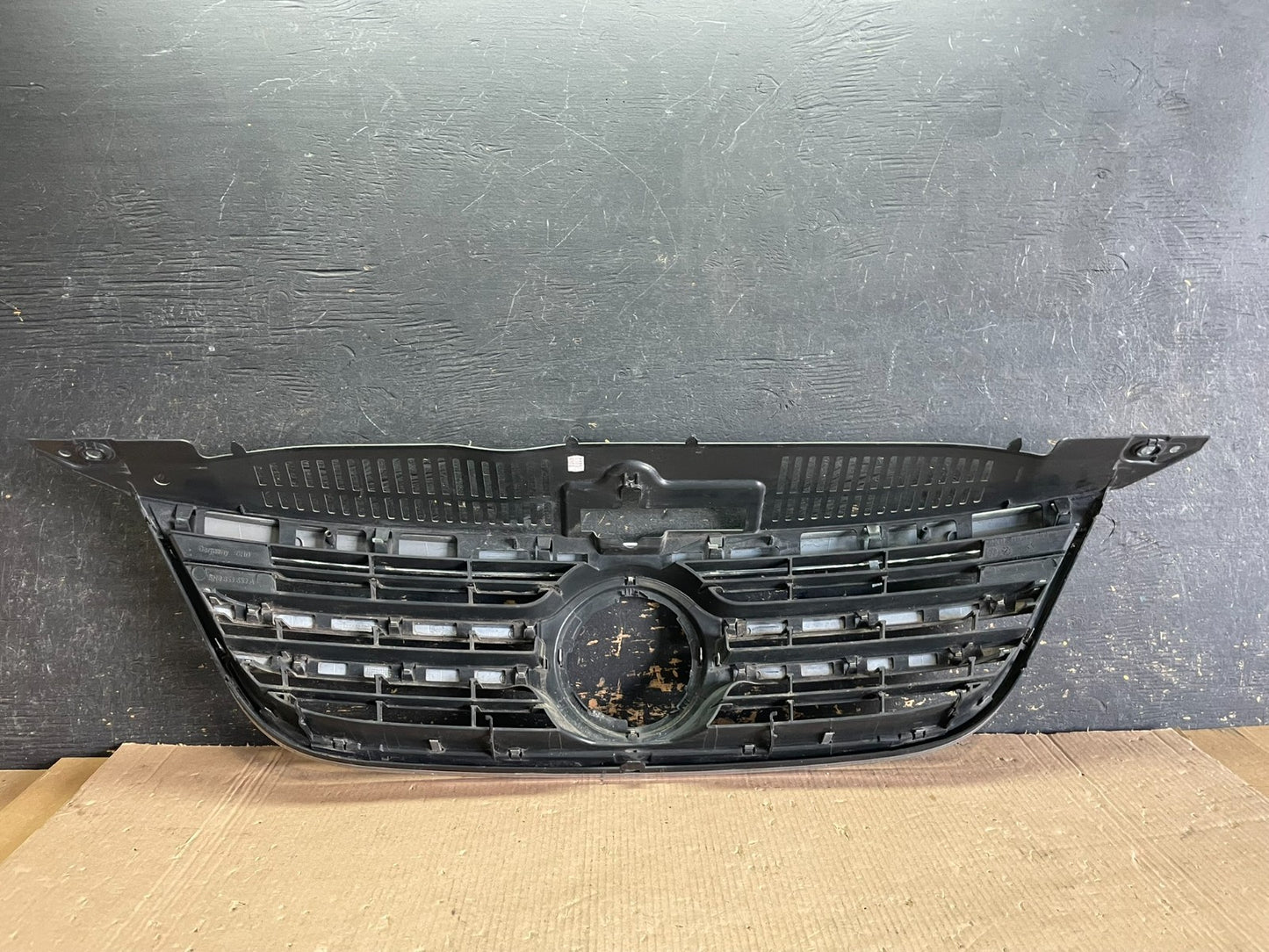 2009 to 2011 Volkswagen Tiguan Front Upper Grill Grille Oem AA2192 DG6