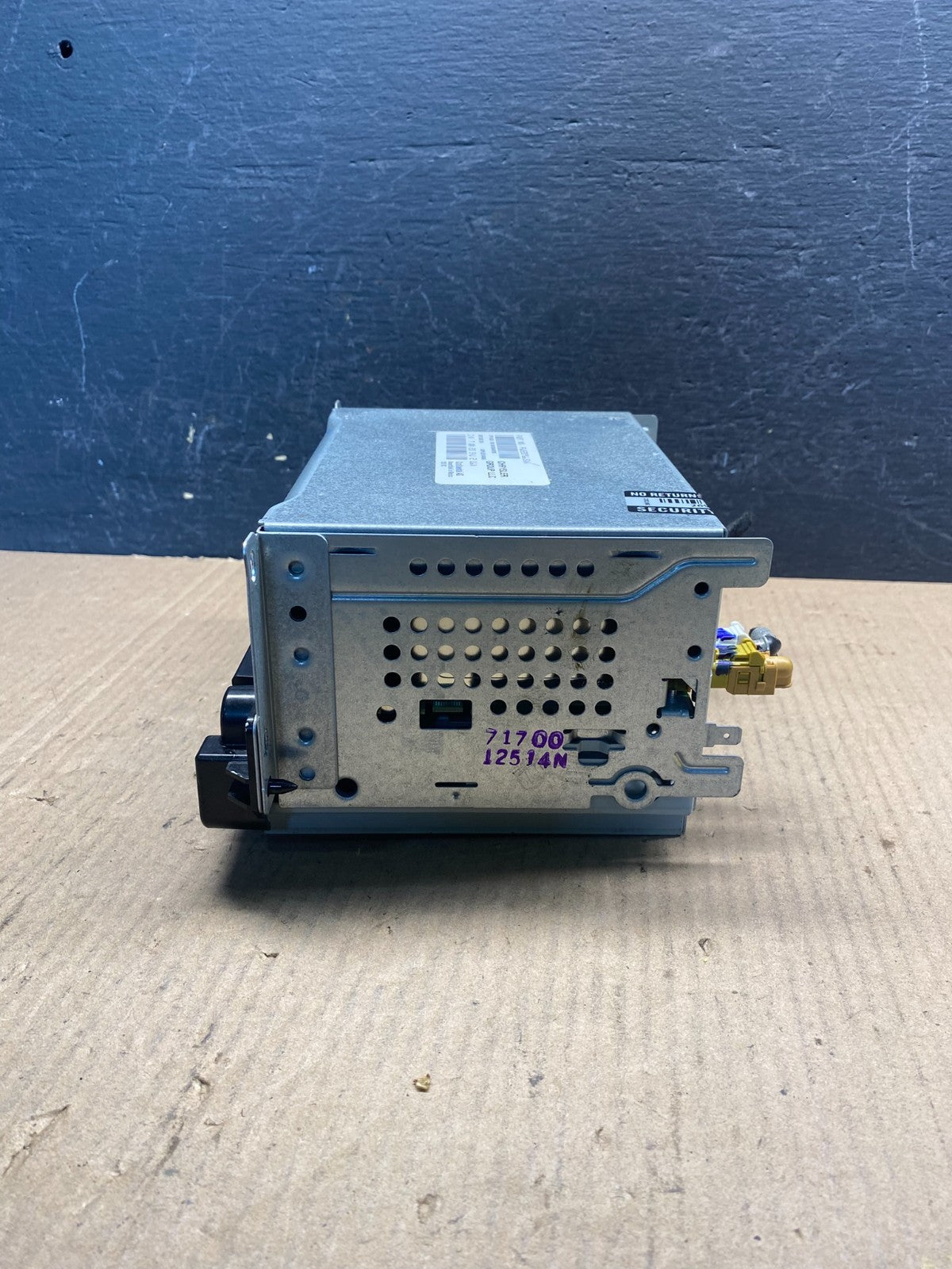 2013 - 2014 Dodge Journey Radio Info Media CD Player Unit AE6390 DW1