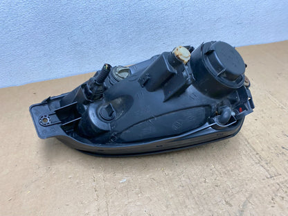 2005 to 2008 Hyundai Tucson Left Driver LH Side Headlight AD0533 DW7
