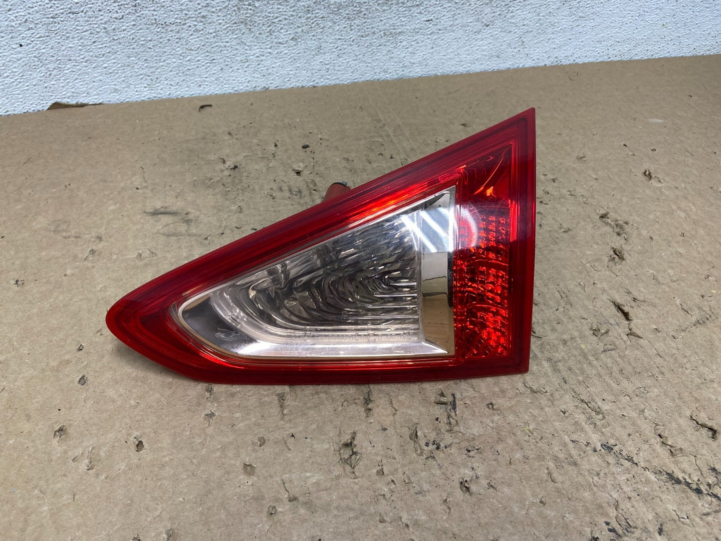 2008 to 2012 Infiniti Ex35 Right Passenger Side Tail Light Inner AF82750