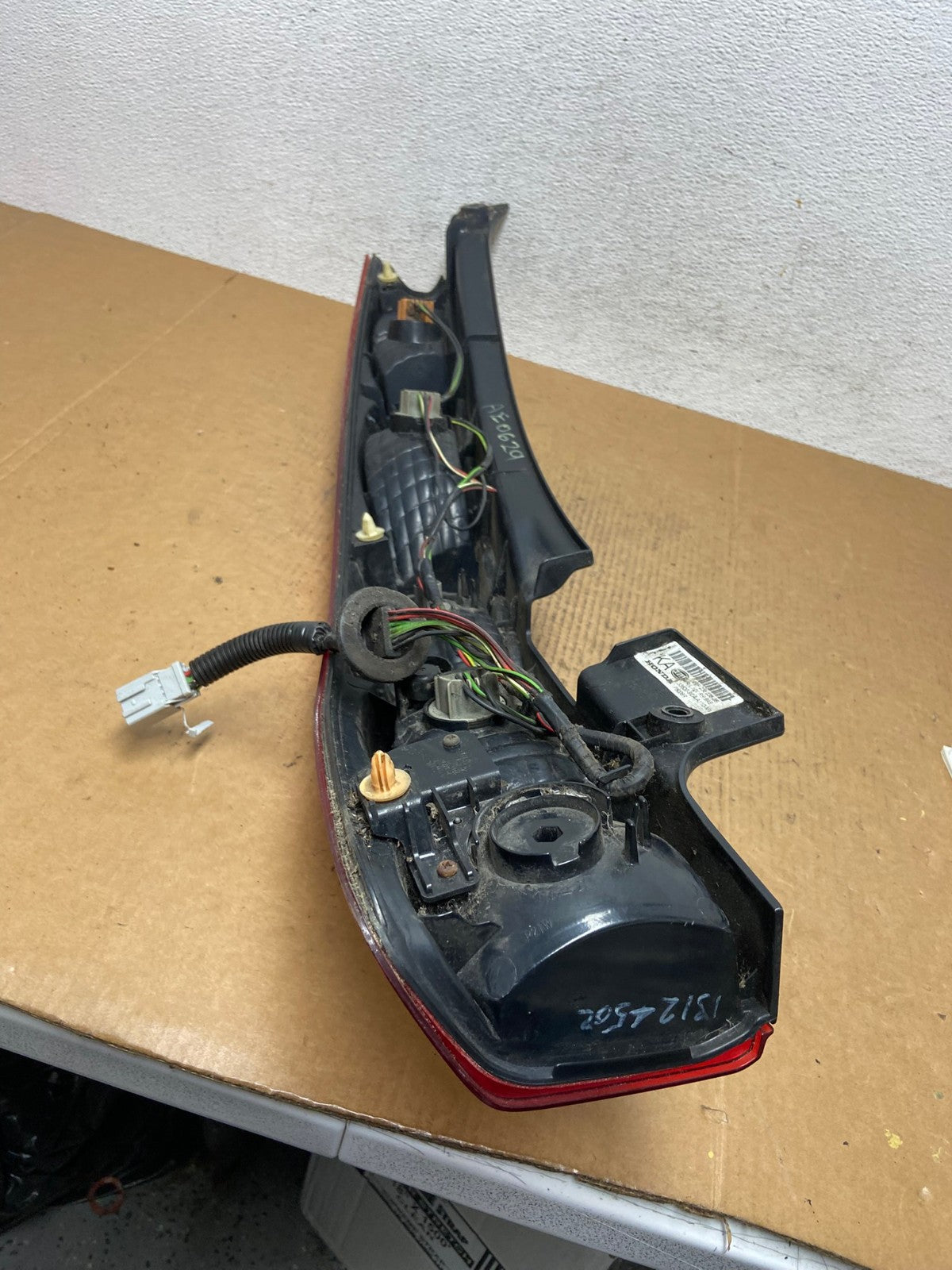 2005 to 2006 Honda Cr-v Crv Right Passenger Side Tail Light AE0629 LK4