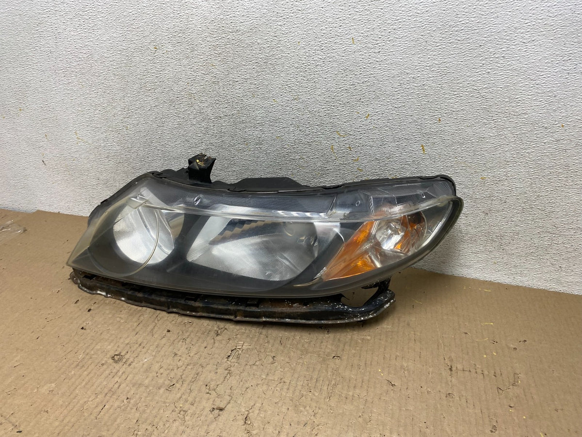 2009 2010 2011 Honda Civic Sedan Left Driver LH Headlight Halogen AH6633 DW2