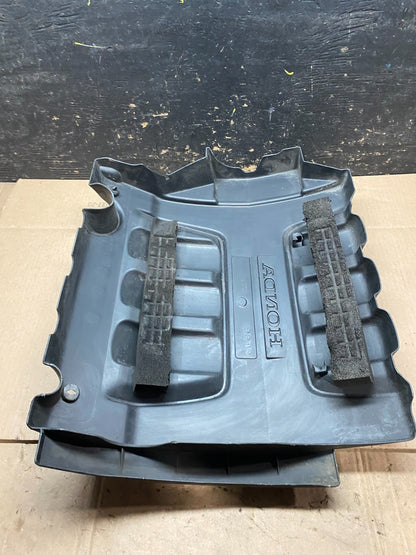 2005 to 2007 Honda Odyssey Black Engine Cover OEM W2467  DG7