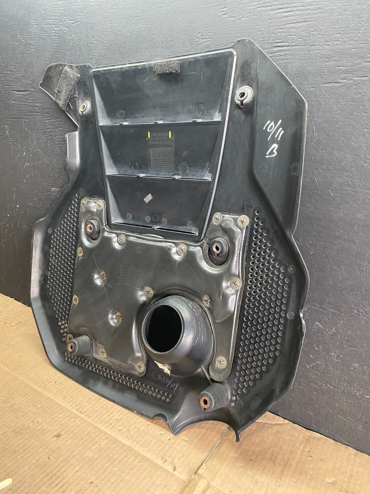 2006 to 2008 Hyundai Sonata V6 Engine Motor Shield Cover OEM D2493 DG15