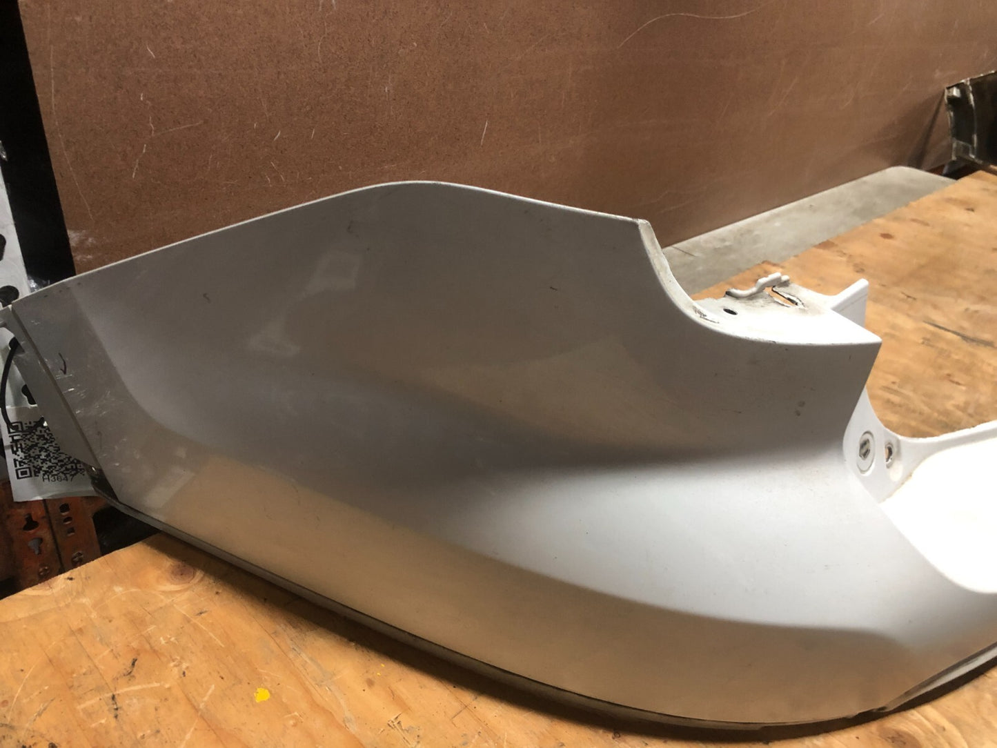 2013 to 2015 Ford Explorer Rear Upper Bumper Cover H36474