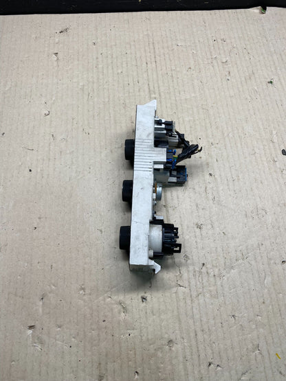2008-2010 Chevrolet Express 1500 2500 3500 Climate Control Panel O3376 DG OEM3