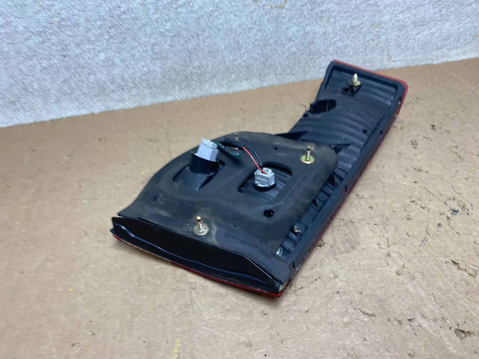 1998 to 2000 Honda Accord Right Passenger Side Inner Tail Light OEM W9206 DW7