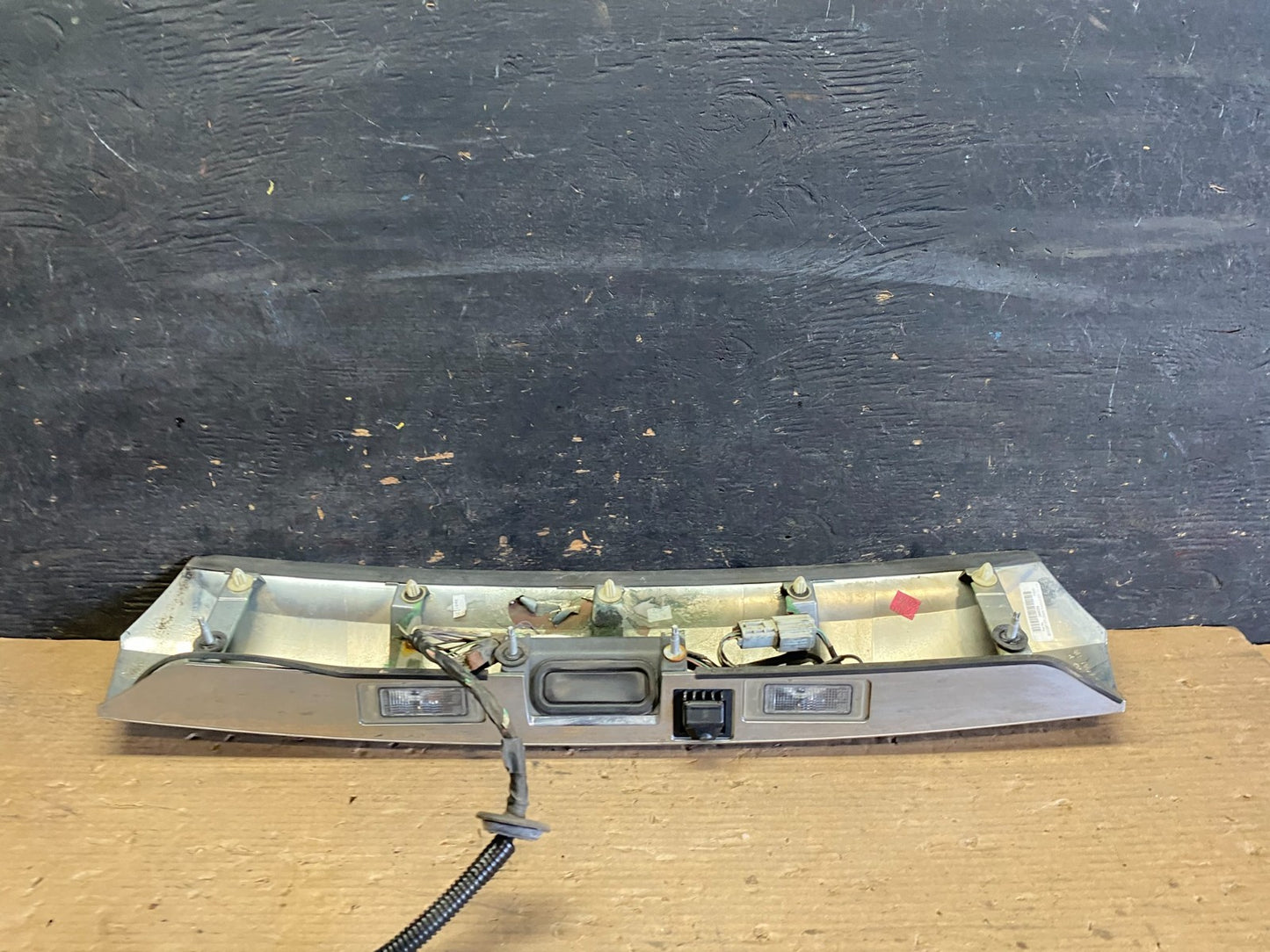 2011-2015 GMC Terrain Tailgate Liftgate Chrome Finish Molding Camera S3368 DG4