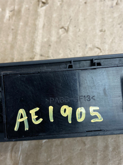 2007 - 2014 Chevrolet Tahoe Yukon Pedal Traction Control Switch ae1905 DG5