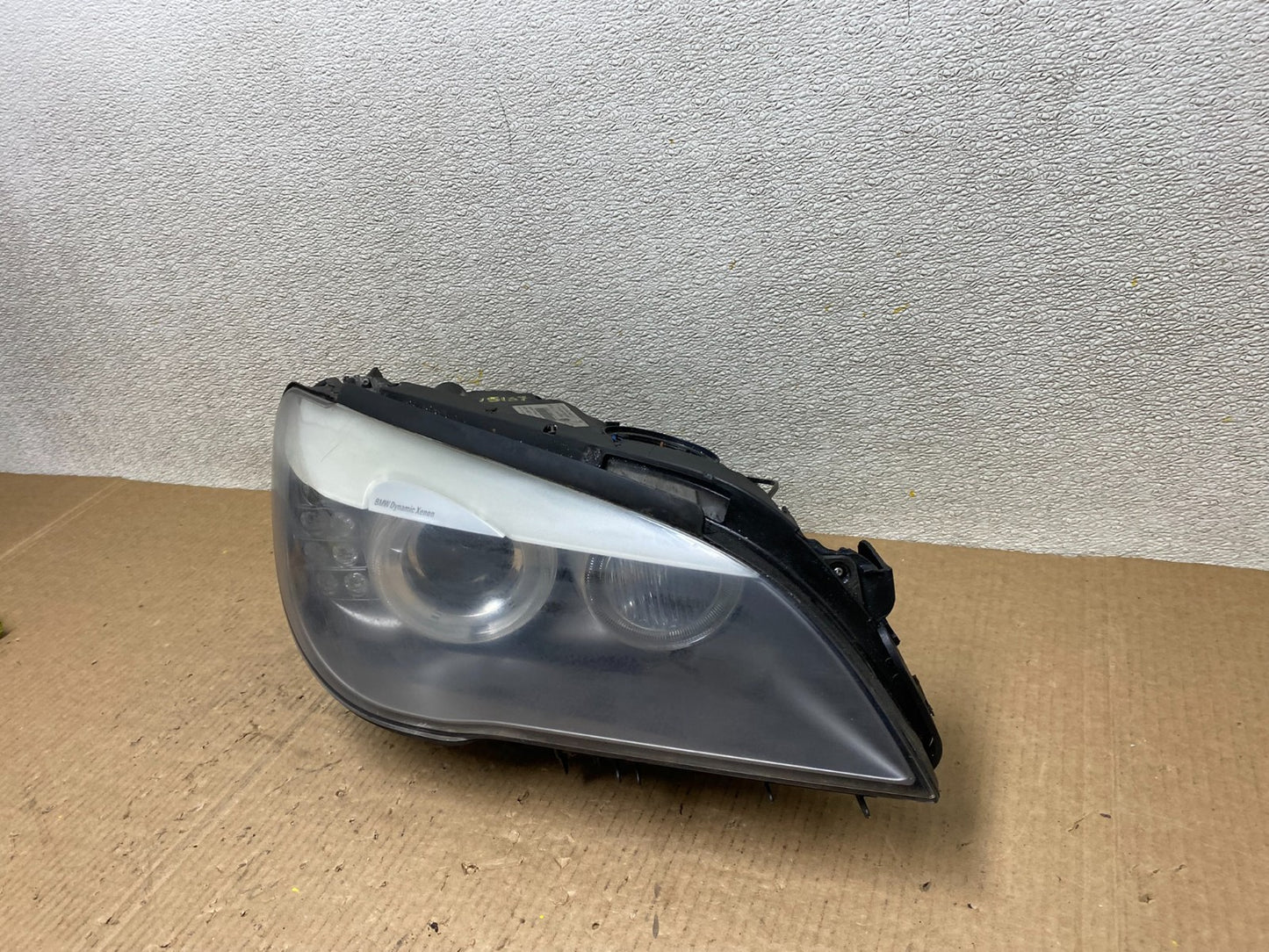 2009-2012 BMW 7-Series 740i 750i Right Passenger Xenon HID Headlight OEM W51871