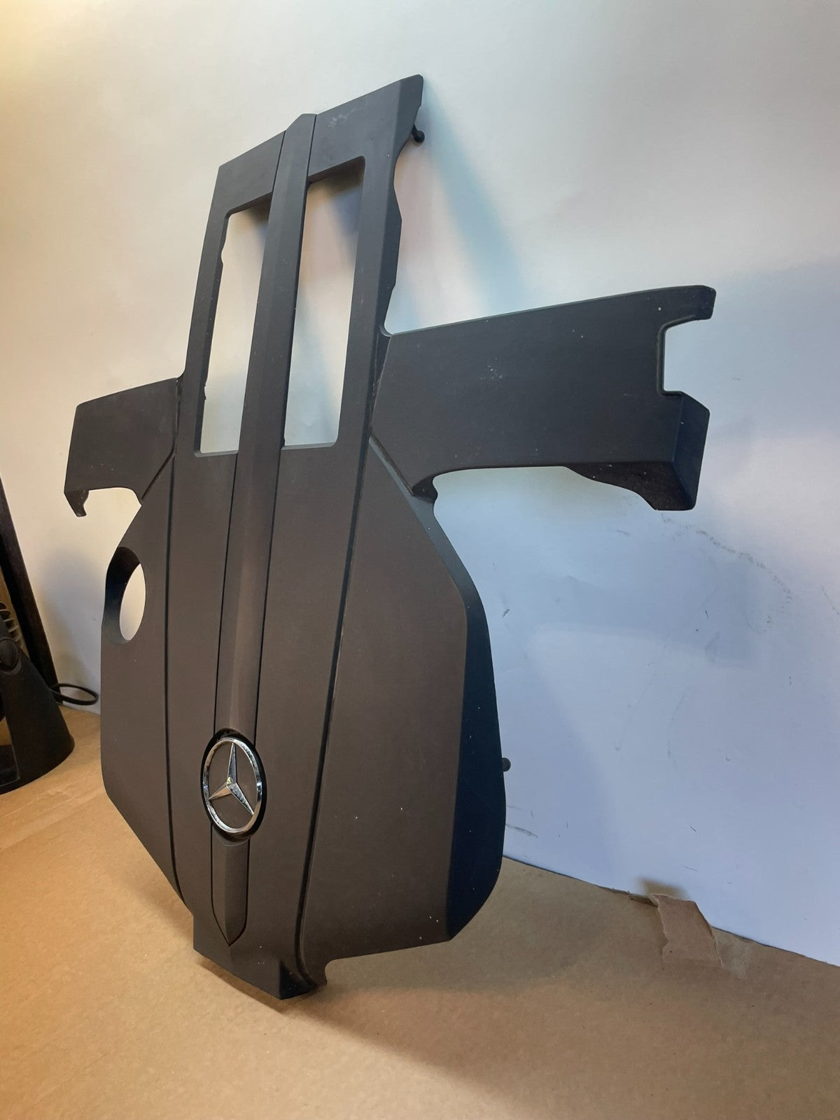2013 - 2016 Mercedes W211 CLS400 Front Engine Motor Cover Panel AG3059 DG1