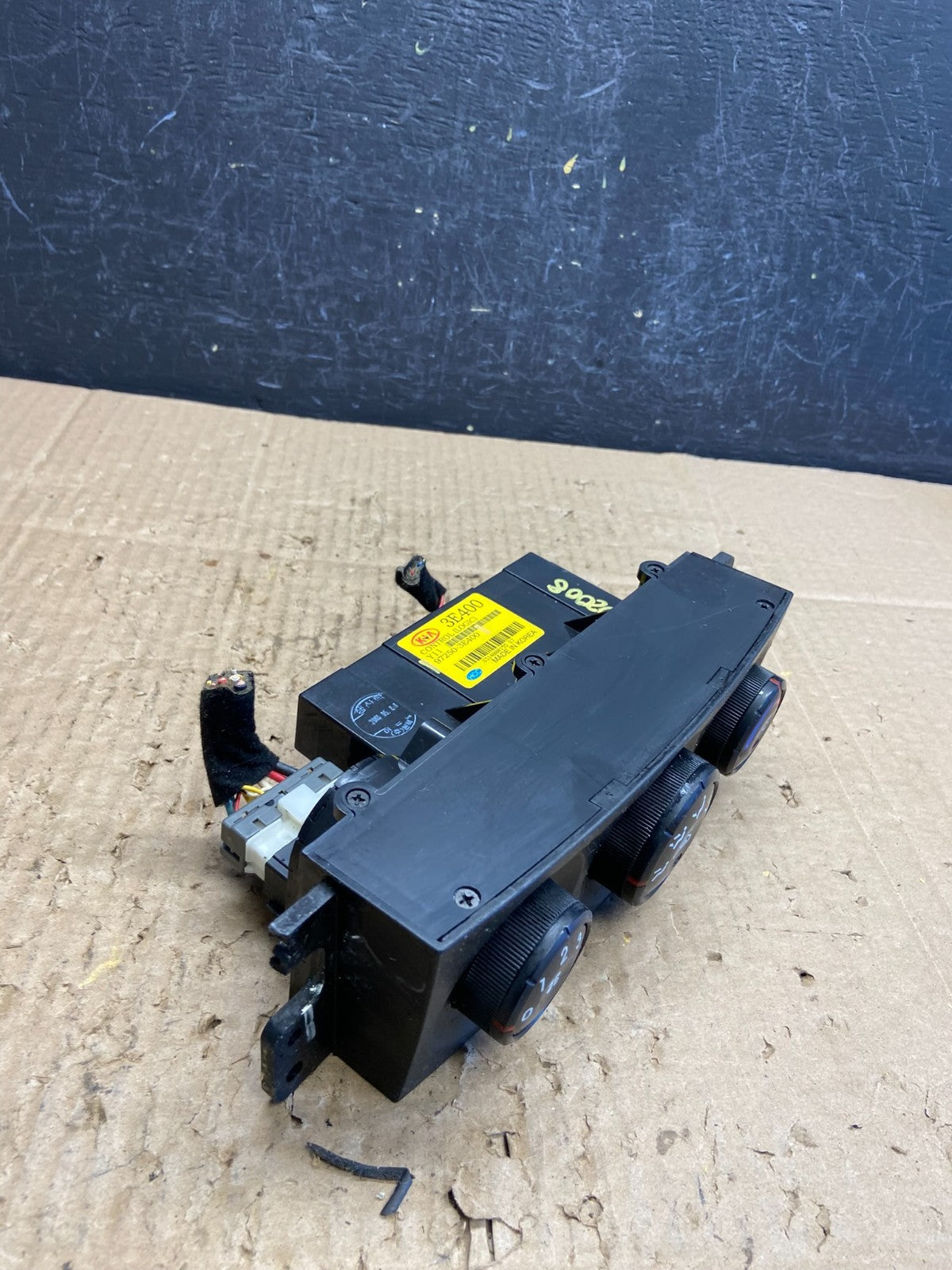 2003 to 2006 Kia Sorento Temperature AC Climate Control 97250-3e400 AD2008 DG2
