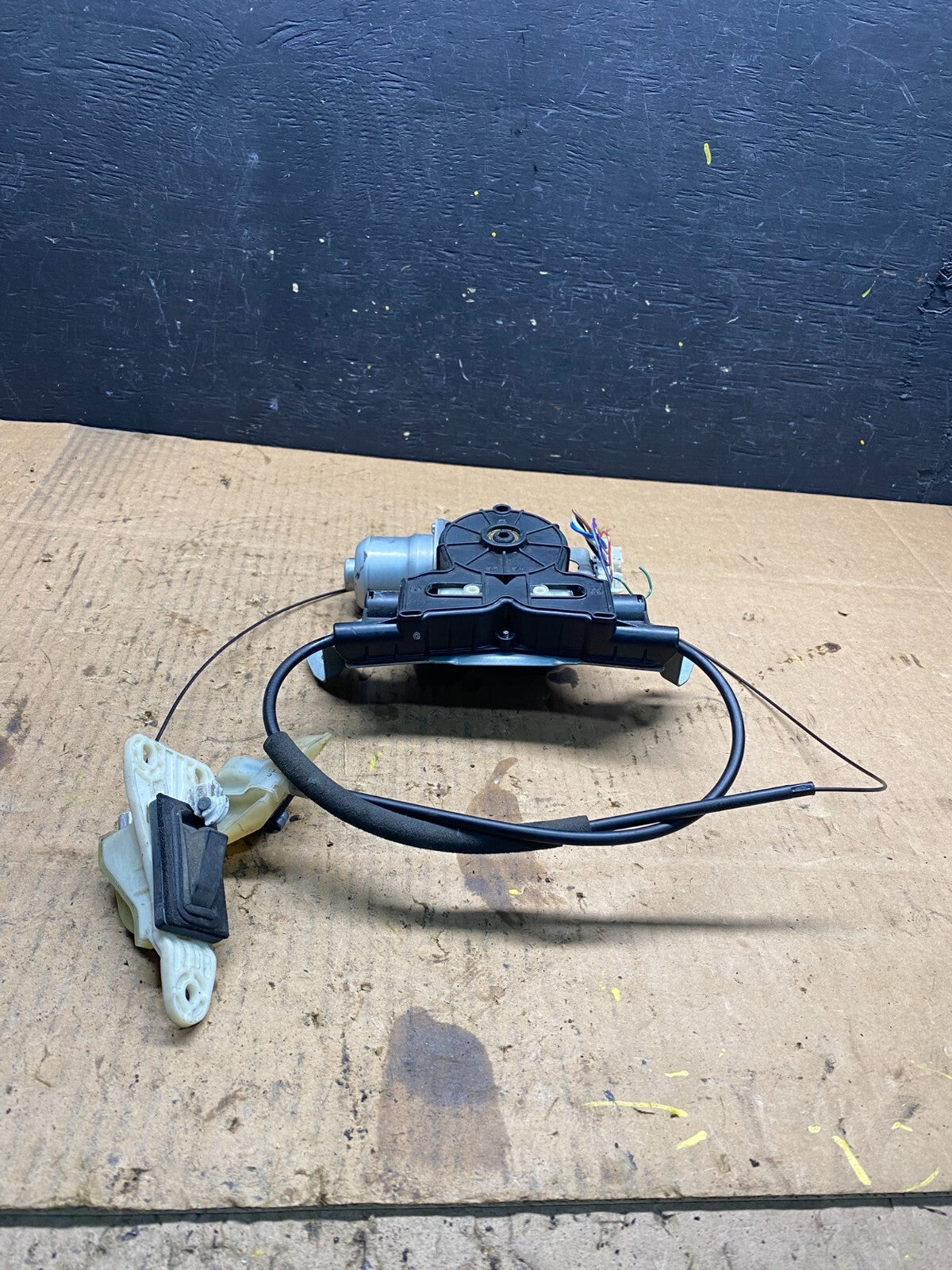 2011 to 2017 Nissan Quest Rear Left Side Power Sliding Door Motor Wire N5386 DG3