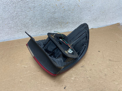 2001 to 2002 Honda Accord Sedan 4door Right Passenger Tail Light AH8341 LK6