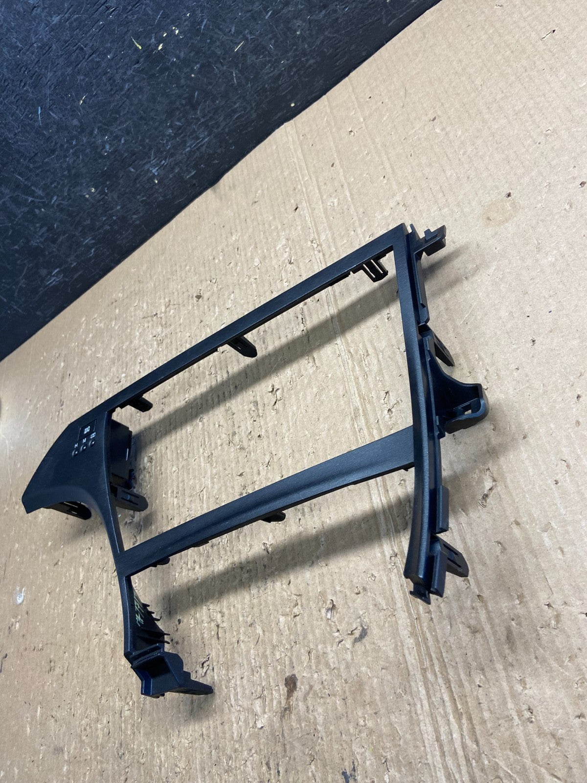 2010 to 2015 Toyota Prius Radio CD Player Screen Bezel Trim AF1718 DG1